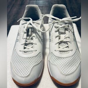 Brand New - ASICS Men’s Sneakers - Size 10 1/2 - Box 1A